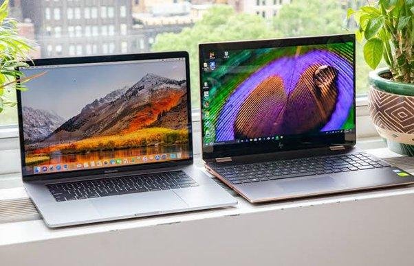 COMPARE APPLE LAPTOP WITH HP LAPTOP